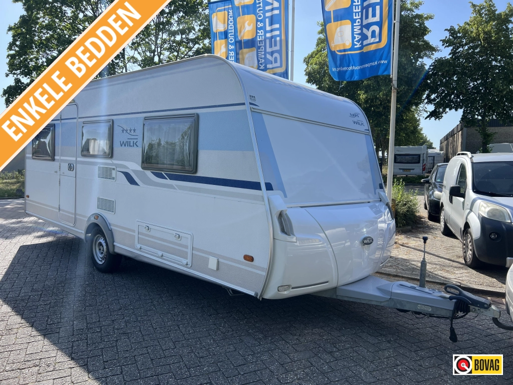 Wilk S4 490 UE Isabella voortent