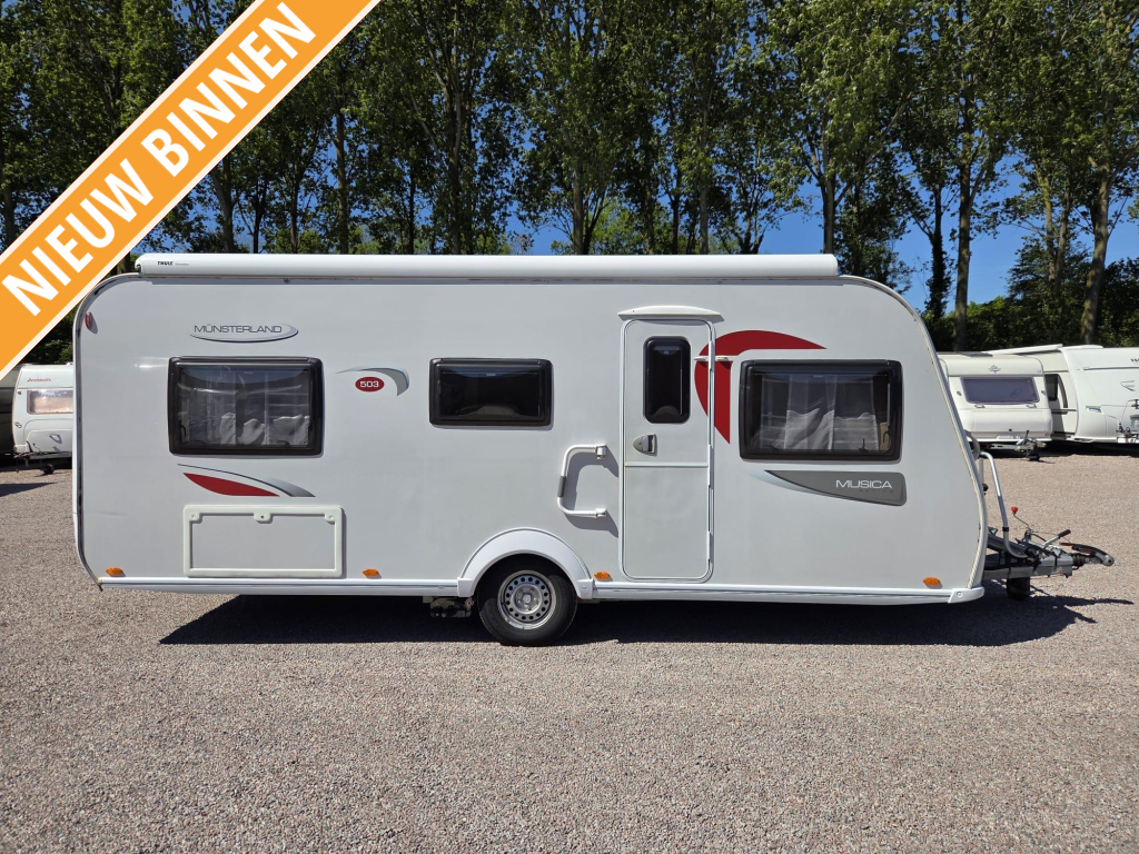 LMC Musica 503 E BOVAG-2025/Luifel/Mover