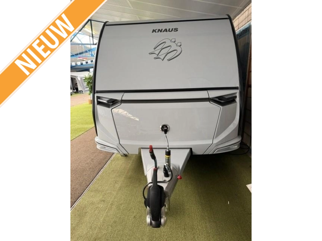 Knaus Sudwind Black Selection 460 EU