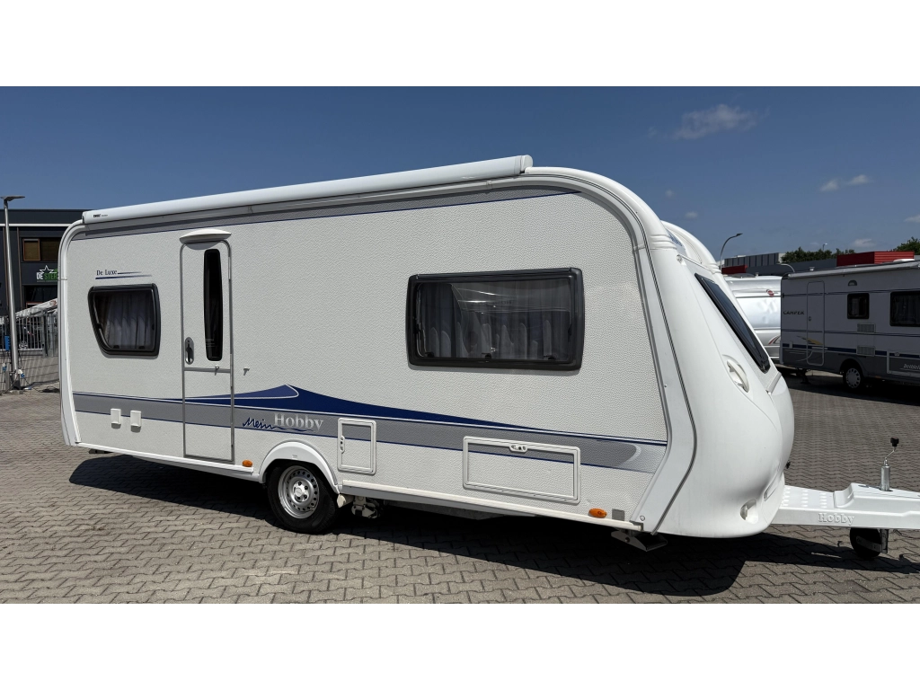 Hobby De Luxe 540 UL enkele bedden rondzit