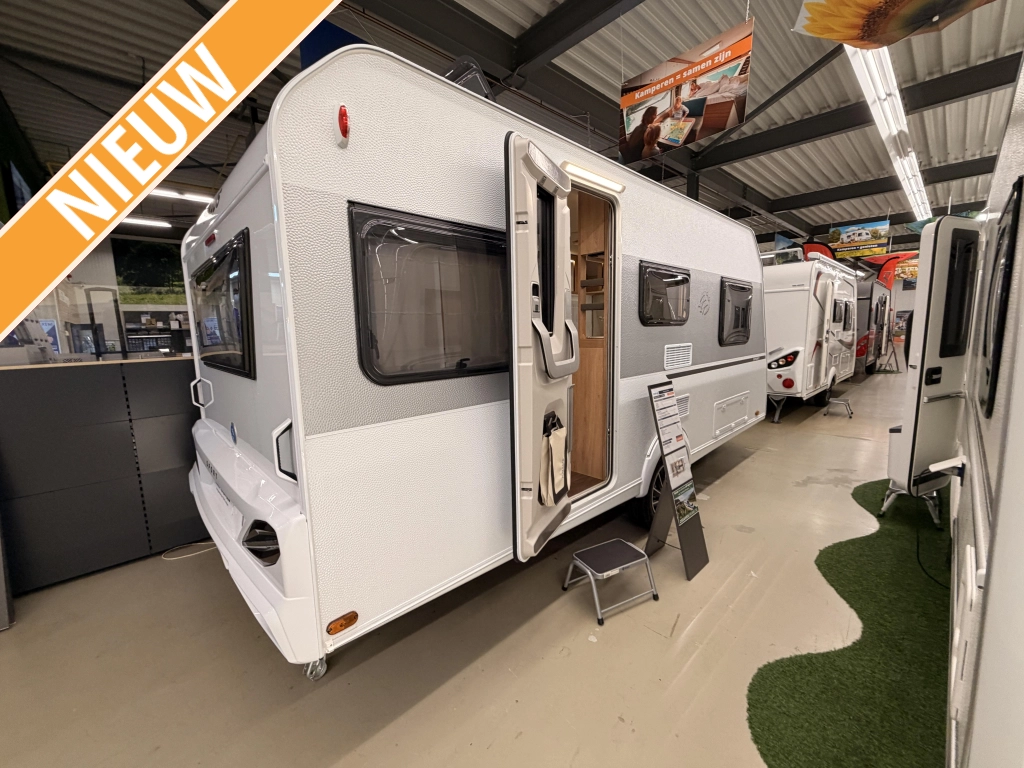 Knaus Sport 460 EU 1800KG + Enkele bedden