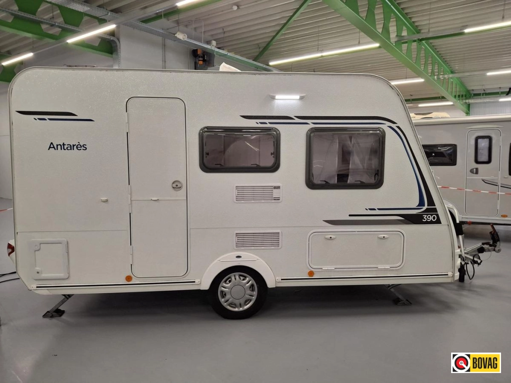 Caravelair Antares 390