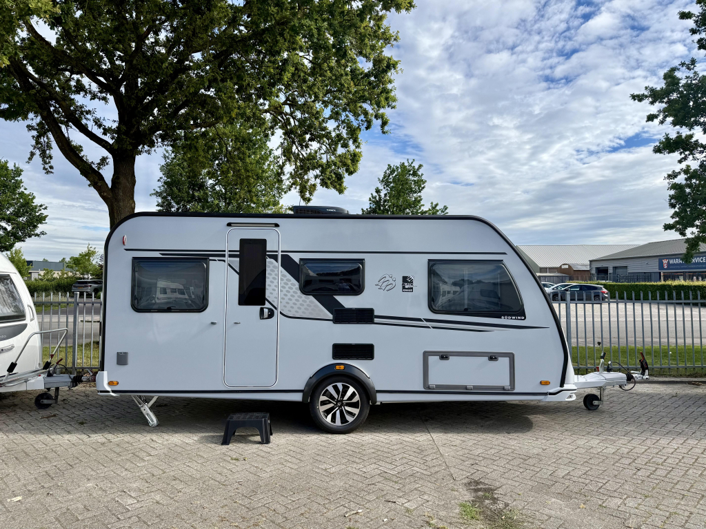 Knaus Sudwind Black Selection 460 EU Juli Airco Actie!
