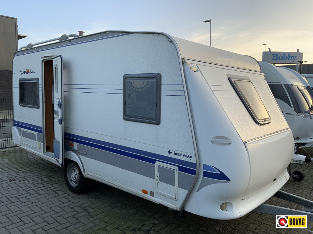 Hobby De luxe Easy 460 UFE