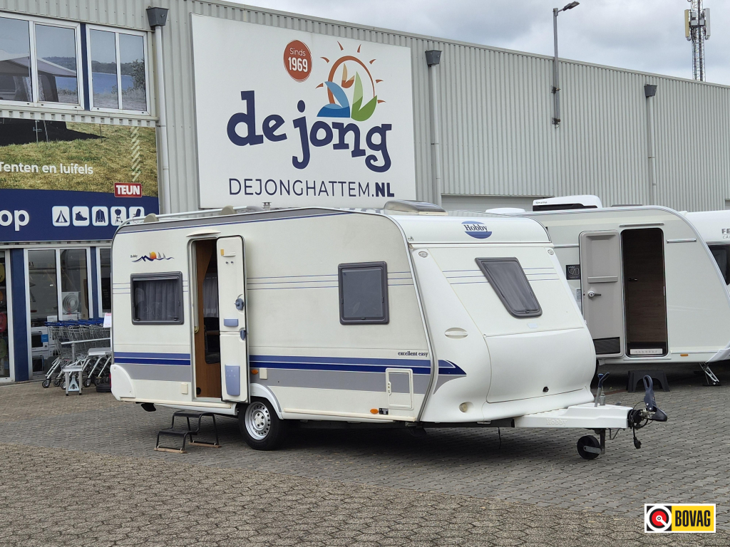 Hobby Excellent Easy 460 UFE Voortent + voortentluifel