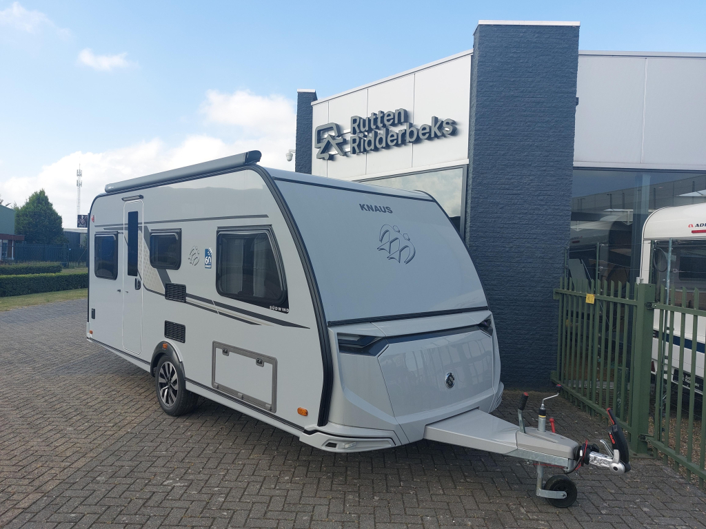 Knaus Sudwind 460 EU 60 YEARS