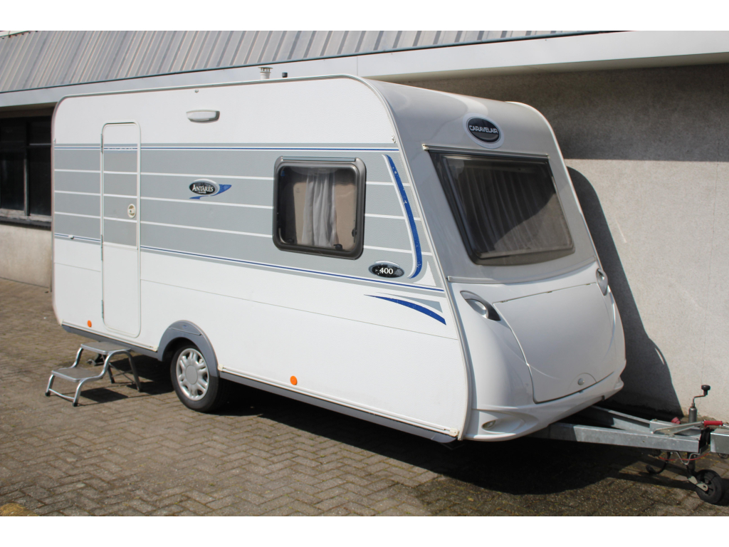 Caravelair Antares Luxe 400 vastbed 4 persoons