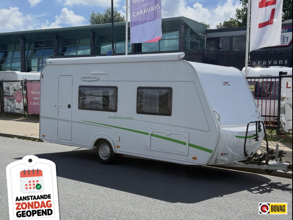 LMC Sassino 450 D Met luifel en fietsenrek