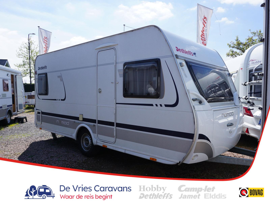 Dethleffs Nomad 450 DB incl.mover en voortent