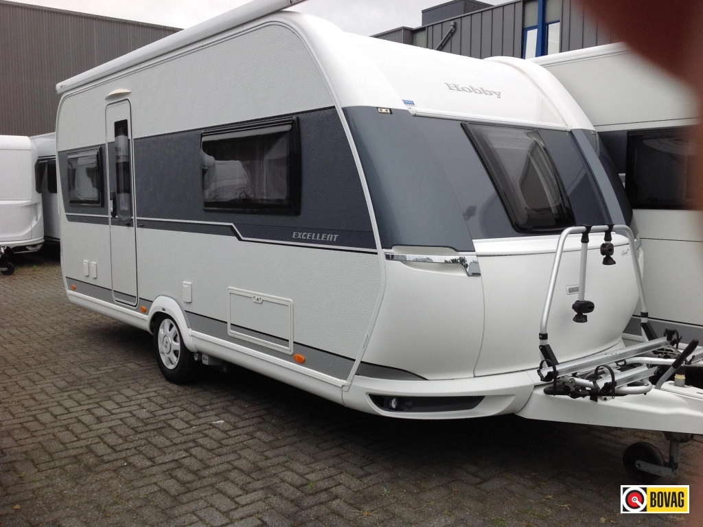Hobby Excellent 495 UFE met Mover