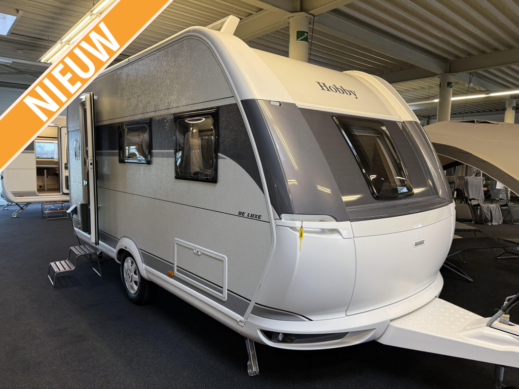 Hobby De Luxe 440 SF GRATIS MOVER