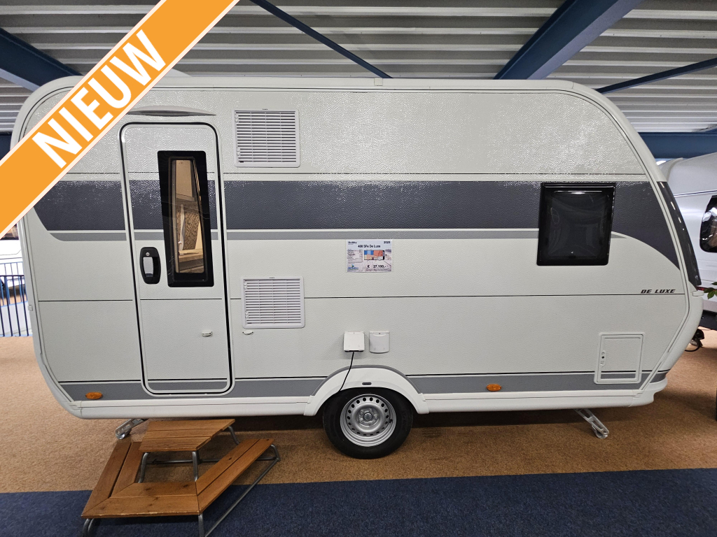 Hobby De Luxe 400 SFE 2025/ BUITENSTOPCONTACT