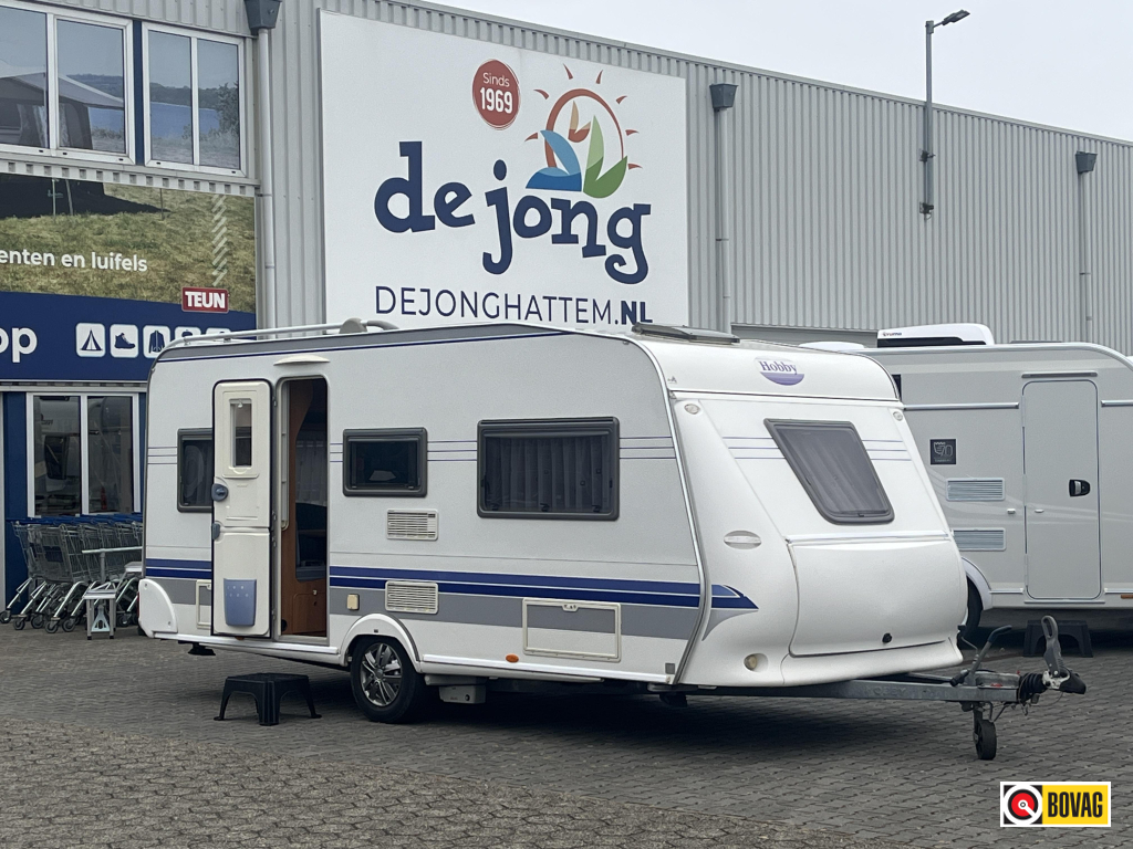 Hobby De luxe Easy 495 UL - Enkele bedden - Mover