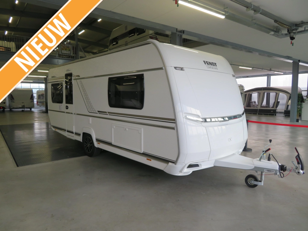 Fendt Tendenza 550 SG gratis Mover+Thule luifel