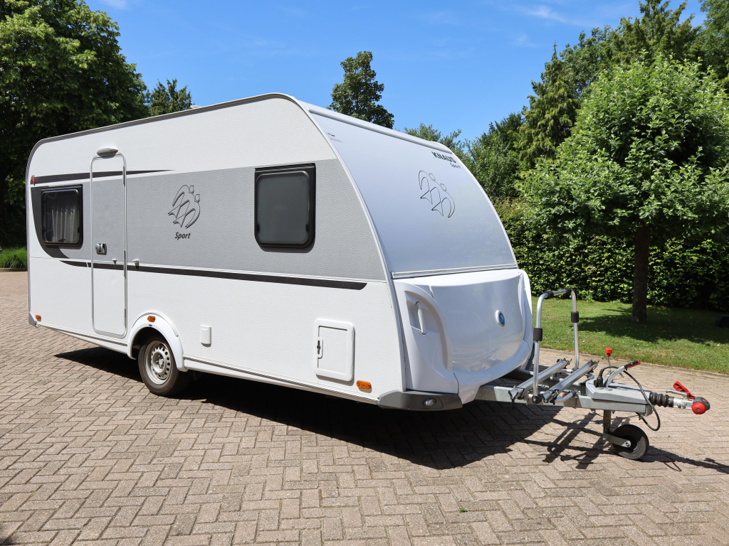 Knaus Sport 450 FU inclusief voortent