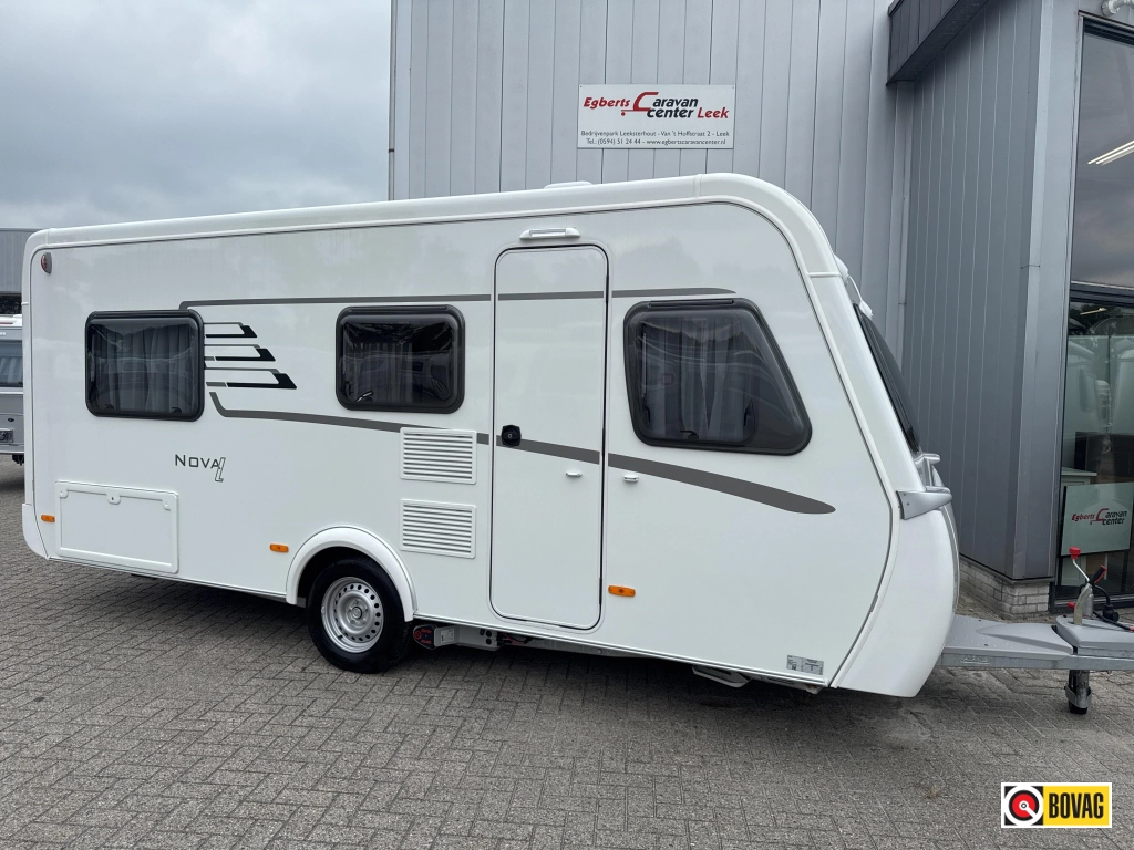 Eriba Nova Light 442 2024 mover/Verona luifel