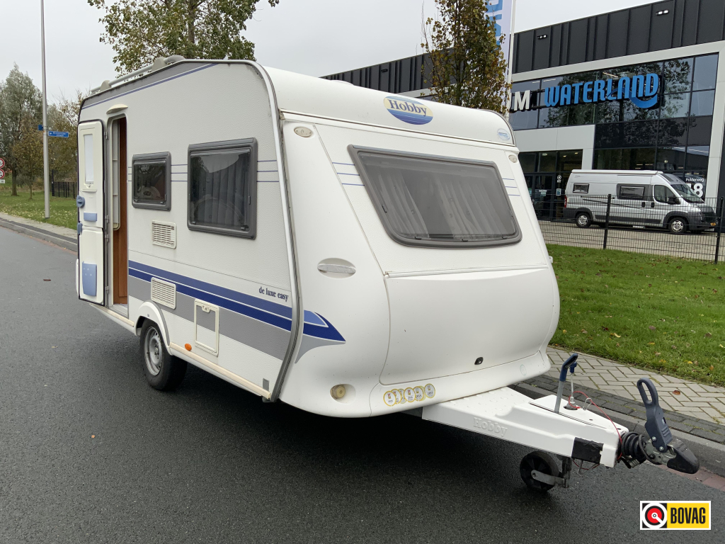 Hobby De Luxe 400 SB