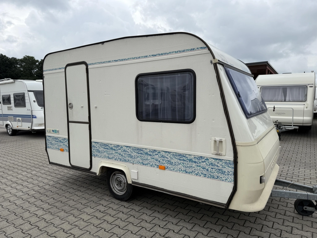 Adria Unica A 320 DD 2x zitgroep