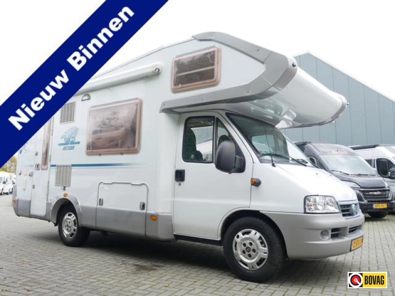 Weinsberg Meteor, Alkoof, Veel ruimte 6.50 Meter Alkoof