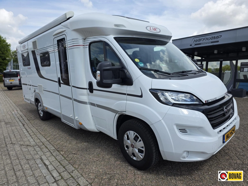 LMC Passion T 673 G Omvormer 2kw 4accus 150pk