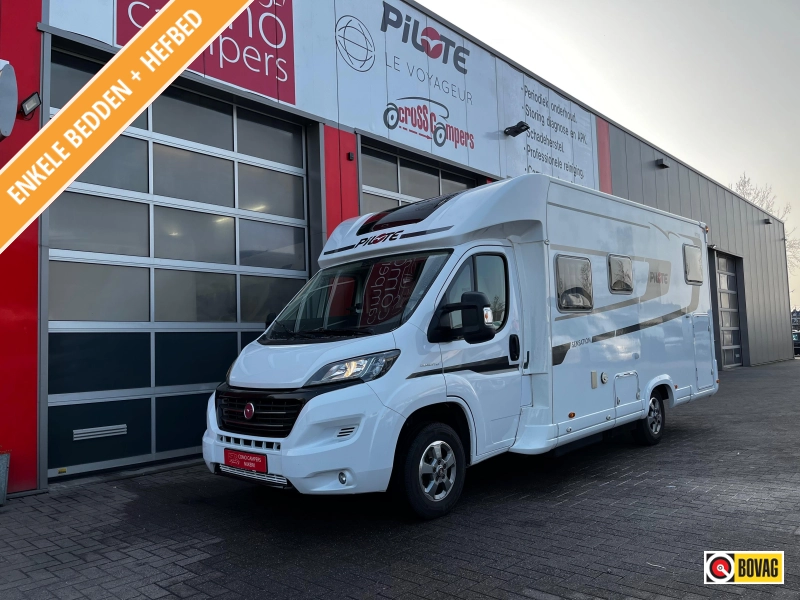 Pilote P 706 GJ Camper,4 persoons