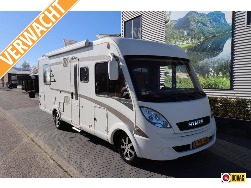 Hymer B698