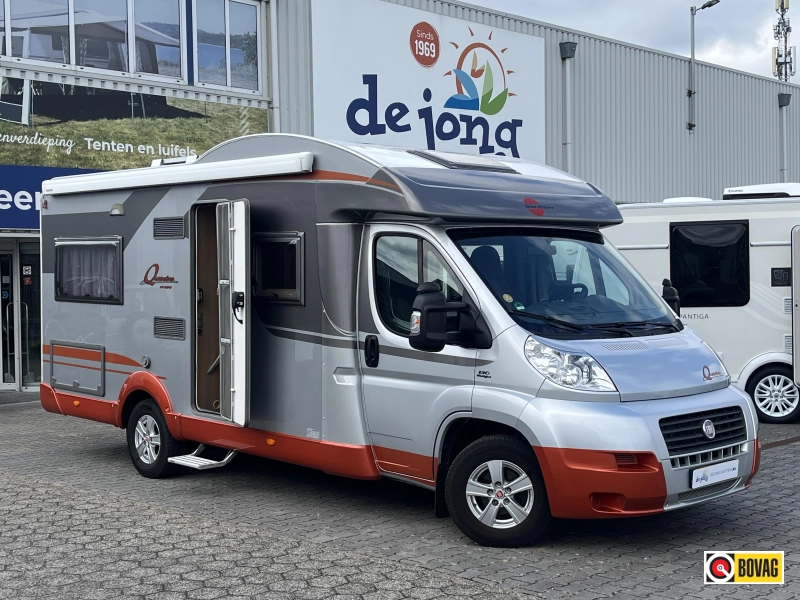 Bürstner Quadro 664 IT - Hefbed - Zonnepaneel
