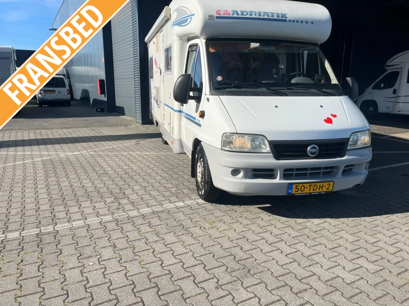 Adria Coral 650