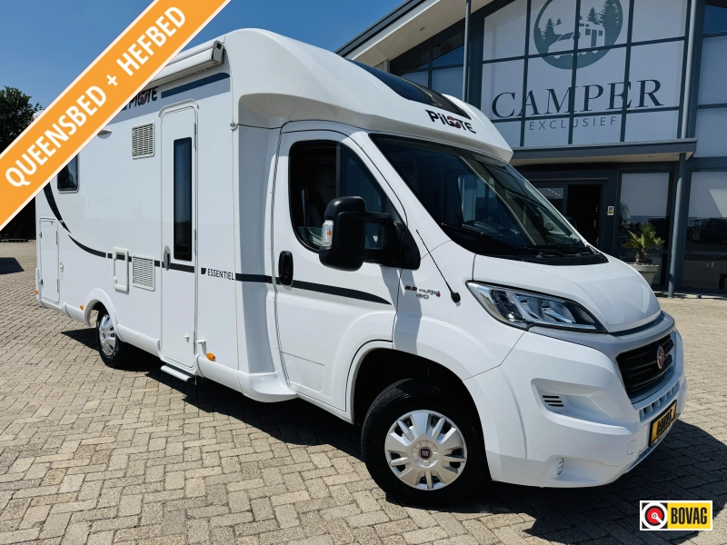 Adria Matrix M 670 SL Enkele bedden, Hefbed.