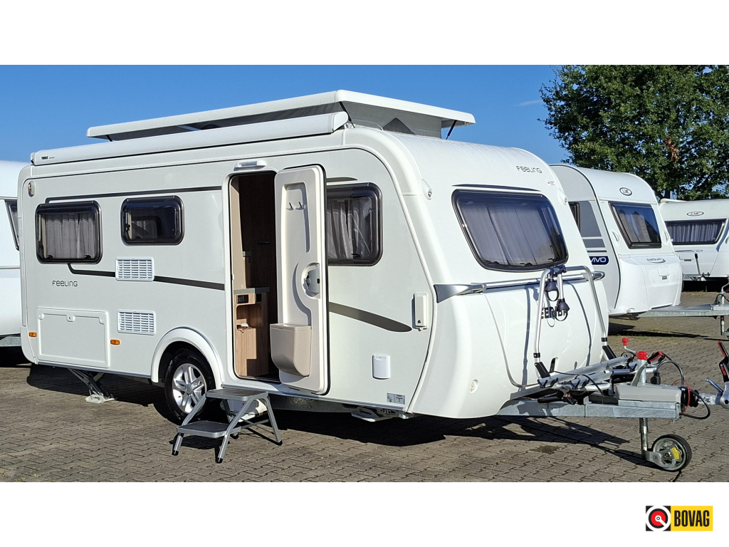 Eriba Feeling 425 incl. Mover en Thule Lfl.