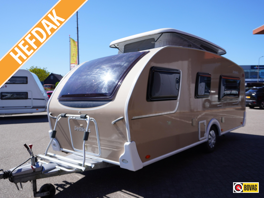 Dethleffs Tourist HD 460 MET UNICO VOORTENT