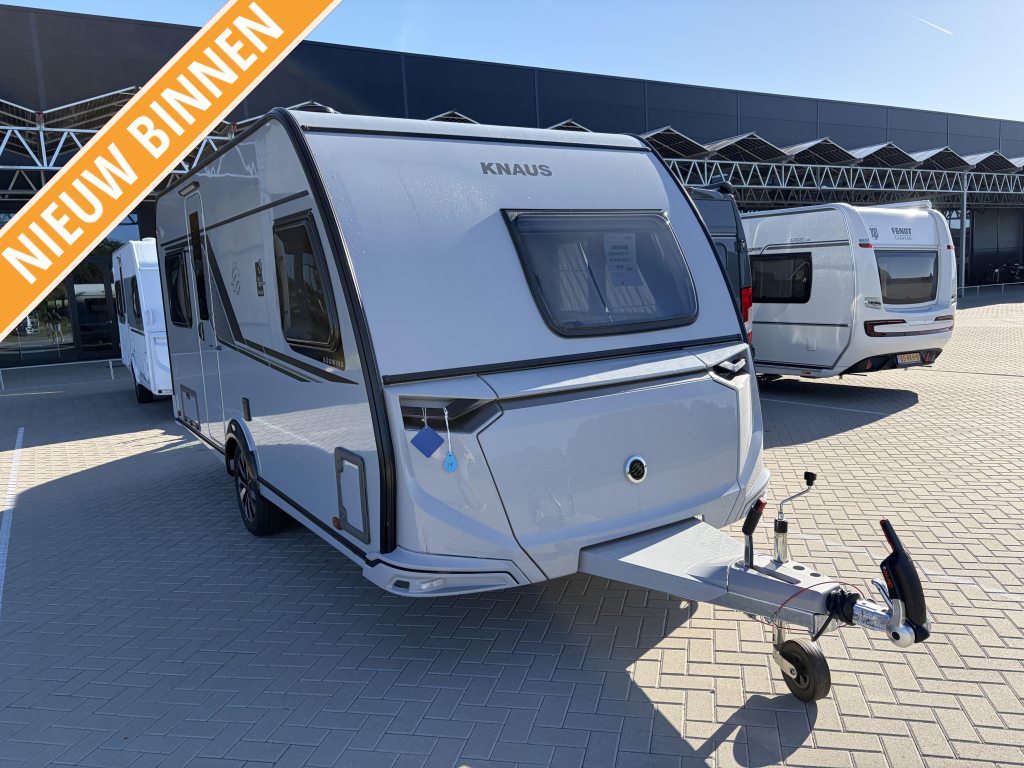 Knaus Sudwind Black Selection 450 FU dakairco / fransbed