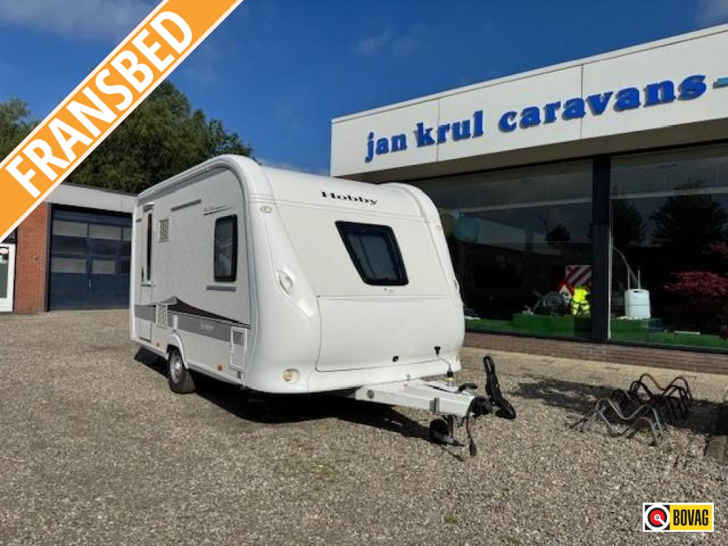 Hobby De Luxe 400 SFE incl. air voortent