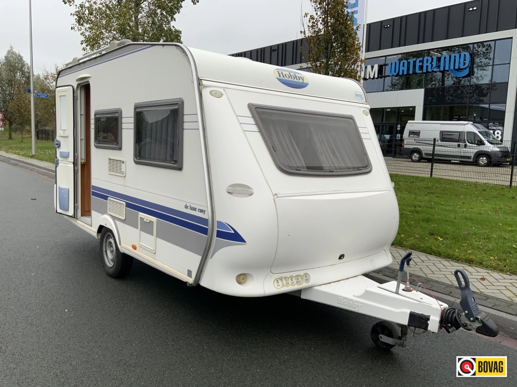 Hobby De Luxe 400 SB