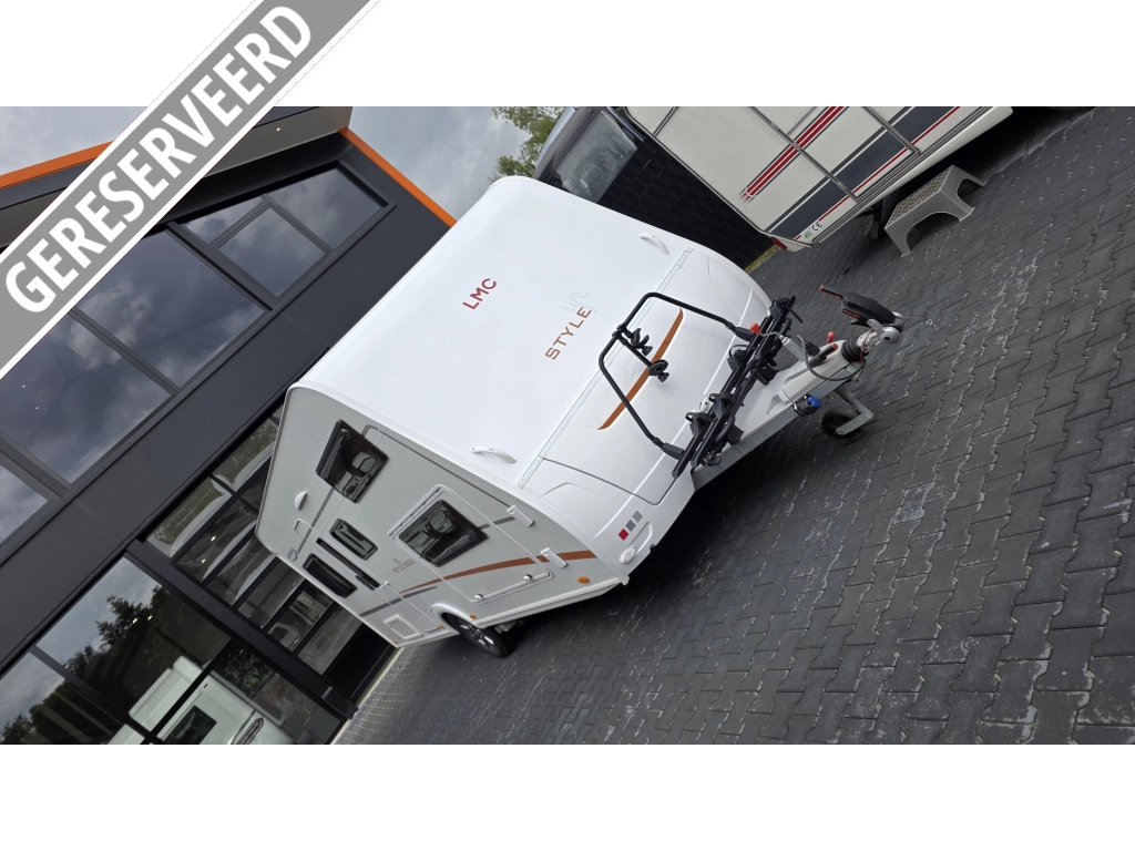 LMC Style Lift 500 K Mover,Voortent,Stapelbed