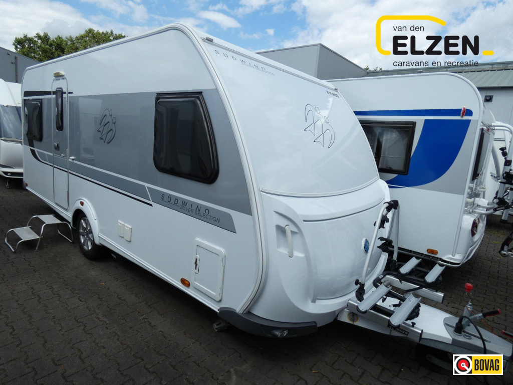 Knaus Sudwind Silver Selection 500 FU mover, luifel/ tent Unico