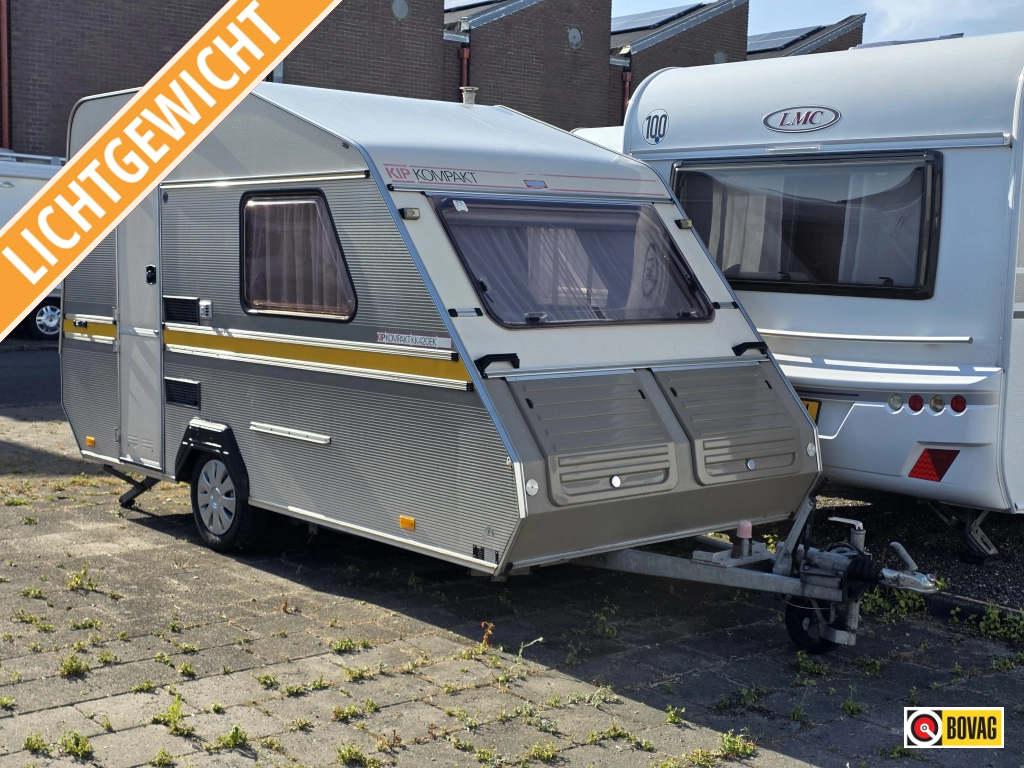 Kip Kompakt 420 EK Vaste toilet en voortent!
