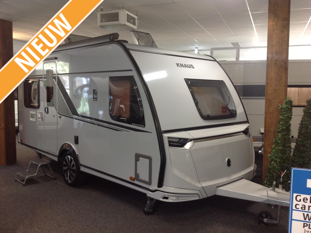 Knaus Sudwind Black Selection 450 FU