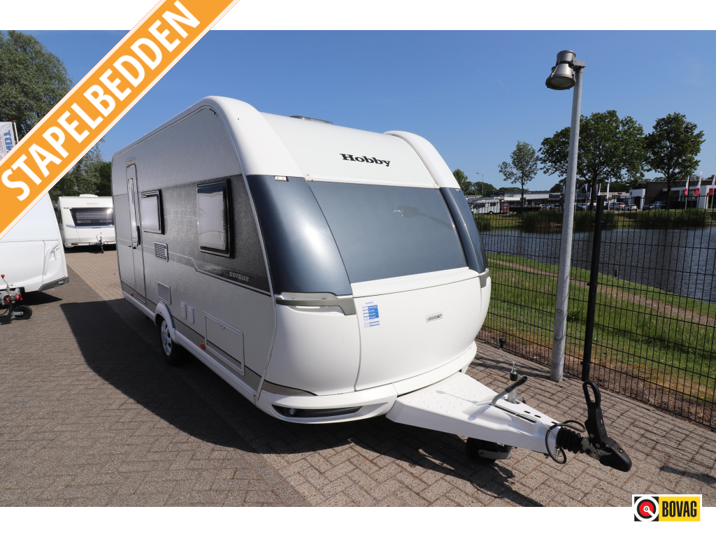 Hobby On Tour 470 KMF Stapelbed / Voortent