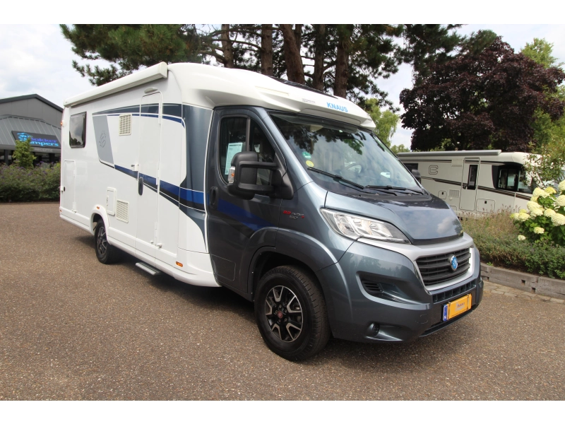 Knaus Sky TI 700 MEG