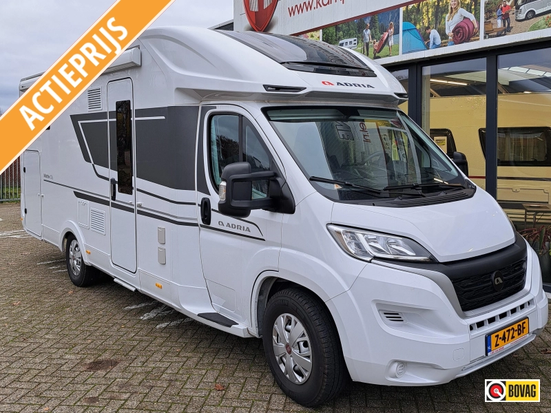 Adria Matrix 670 SL Axess Fiat 180 PK
