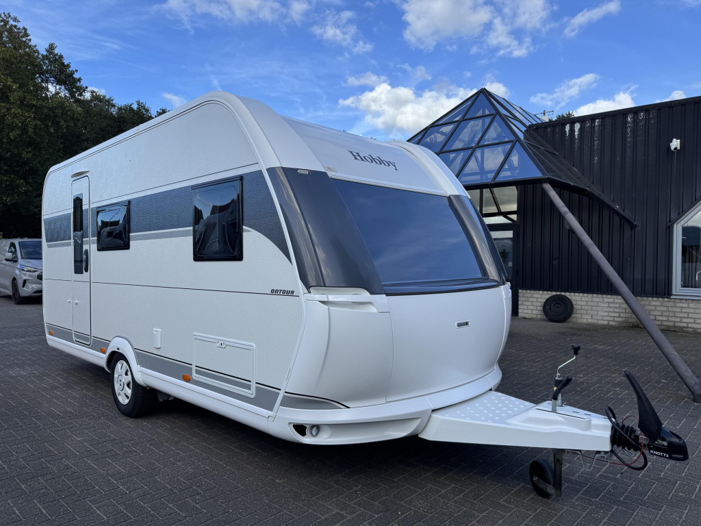 Hobby On Tour 470 KMF 2025 | Stapelbed | Mover
