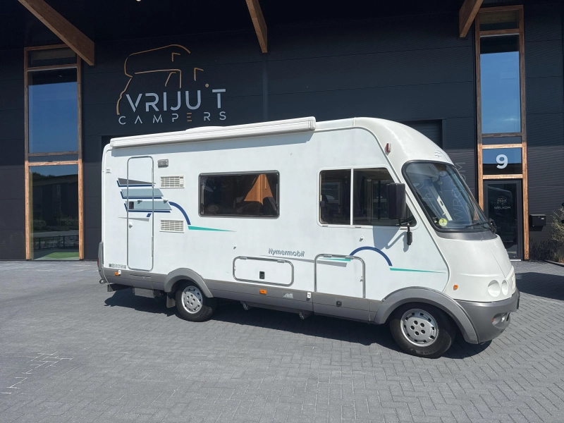 Hymer B584