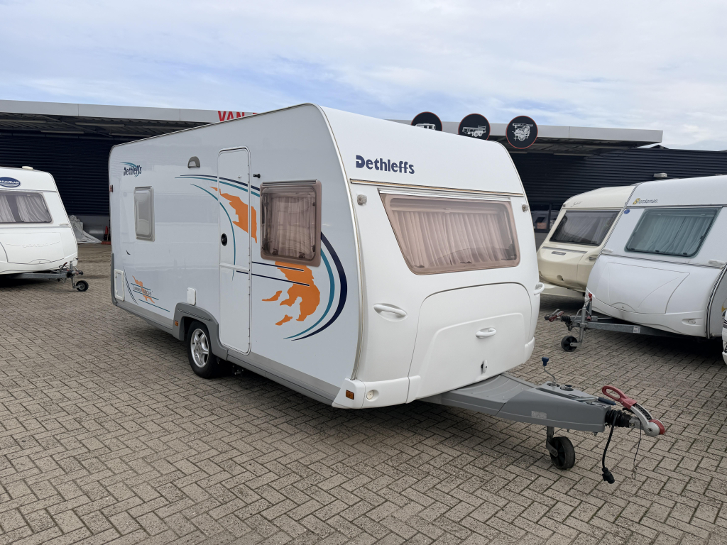 Dethleffs Summer Edition 450 Mover, Fransbed tent