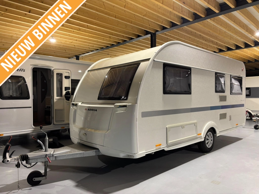 Adria Altea 472 PU bj.2023 met ZAKLUIFEL!!!