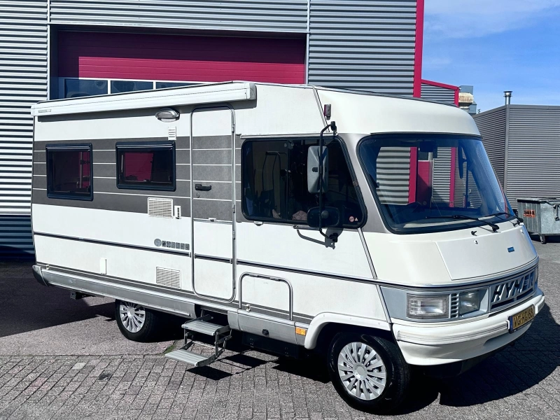 Hymer B 534 Origineel NL, Rondzit