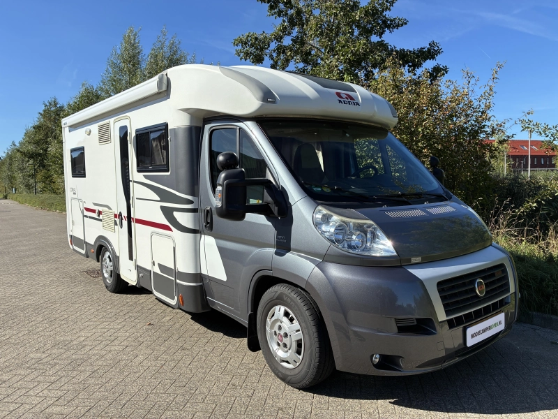 Adria Coral S 650 SP 6x gordel, 3.0 l, level