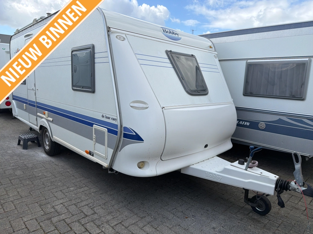 Hobby De Luxe 460 UFE