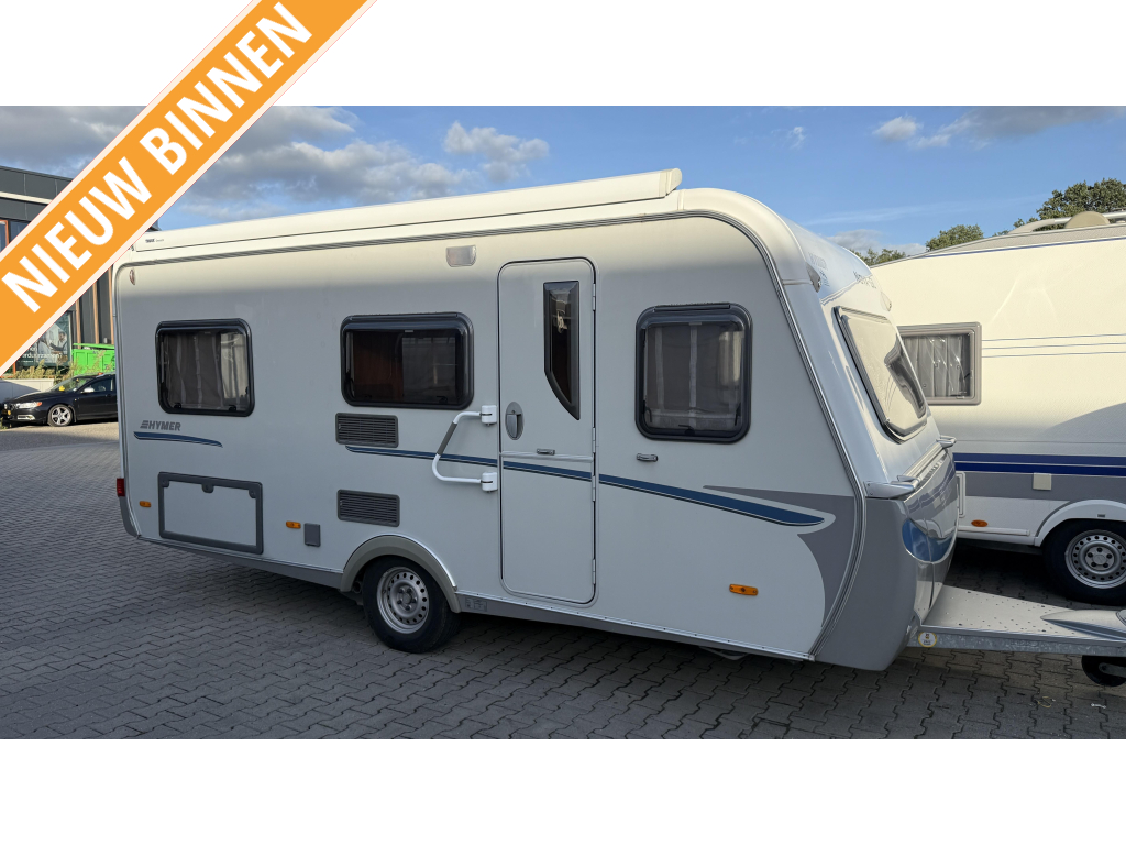 Eriba Nova 480 GL enkele bedden zit