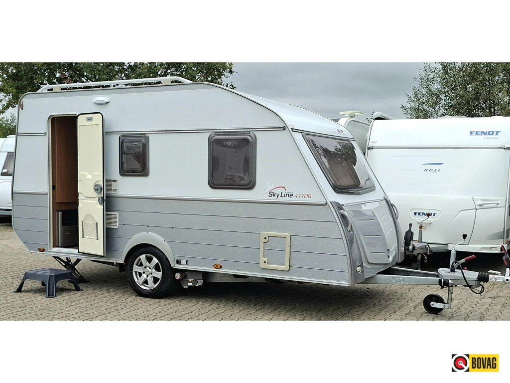 Kip Sky line Special 41 TDB Mover,Voort,Vloerverw.FD.